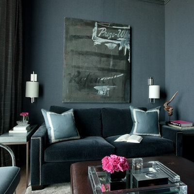 Inspiration for a transitional living room remodel in Chicago with blue walls