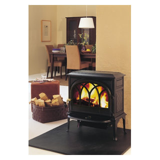 Jotul F 400 Castine Wood Stove - Traditional - Living Room - Denver - by  Home and Hearth Outfitters | Houzz