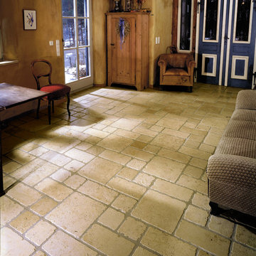 'Jura Beige' Tumbled Limestone Floor