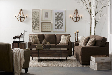 Example of a transitional living room design in Detroit
