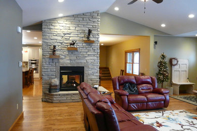 Elegant living room photo in Cedar Rapids