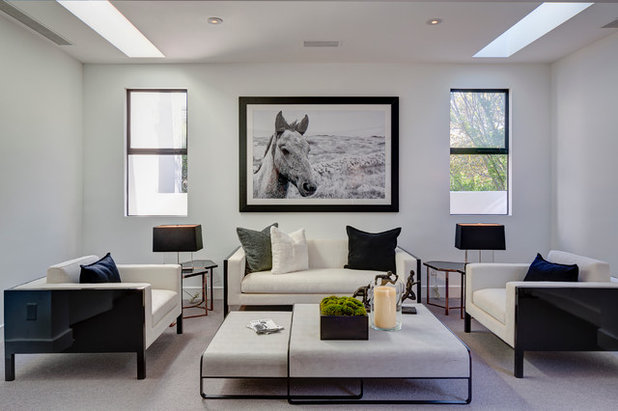 Contemporary Living Room by Gordon Gibson Construction