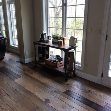 LaGrange, KY Residence Antique Oak Classic Mix Flooring