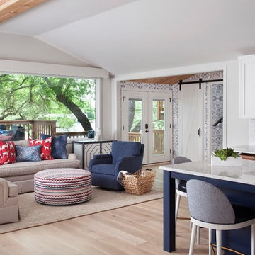 Lake House Living in Horseshoe Bay
