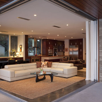 Lake LBJ Retreat