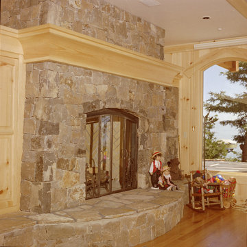 Lakefront Home - Interior Woodwork