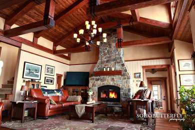 Example of a classic living room design in Edmonton