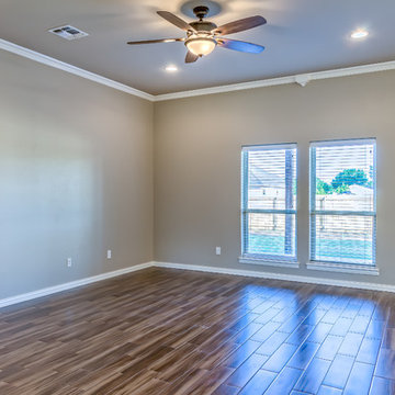 Lance Friday Homes 302 Driftwood