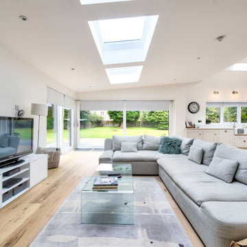 Lenzie Extension