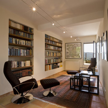 Library with Recessed Bookshelves