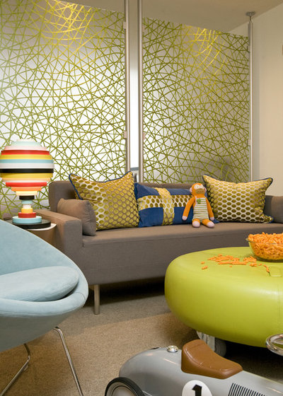 Contemporary Living Room by FRAME design co.