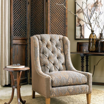 Living Room Chairs and Recliners