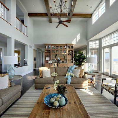 Inspiration for a timeless living room remodel in Philadelphia with blue walls