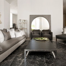gREY oN gREY