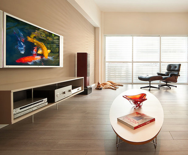 Modern Living Room by Elad Gonen