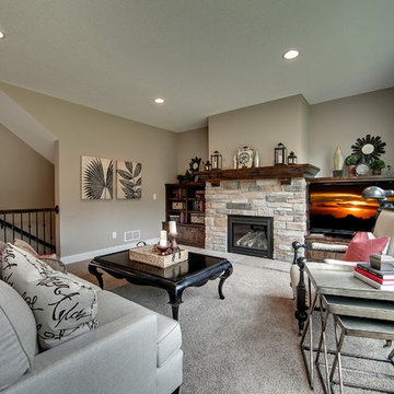 Living Room – Emerald Falls – 2014 Spring Parade