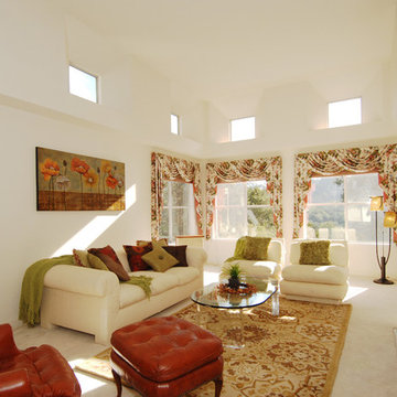 Living Room-Expansive Clerestory Window