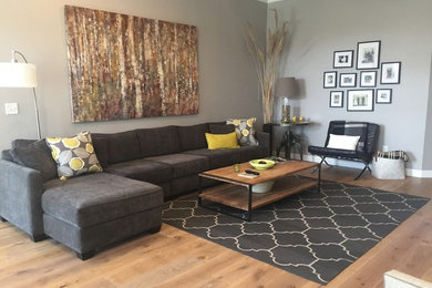 Inspiration for a craftsman living room remodel in Cedar Rapids