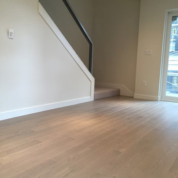 Living Room | Nostalgia | Authentik | Red Oak | Wire Brushed
