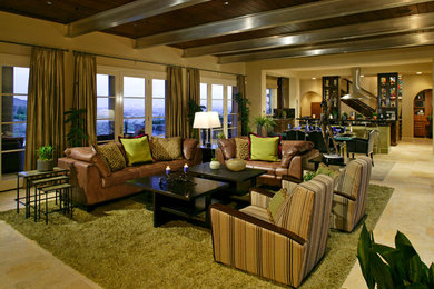 Living room - traditional living room idea in Las Vegas