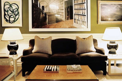 Example of a classic living room design in New York