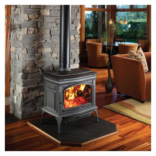 Lopi Cape Cod Hybrid-Fyre Wood Stove - Modern - Living Room - Seattle - by  Lopi | Houzz IE