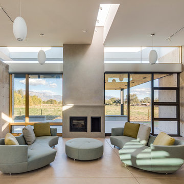 Los Ranchos Residence