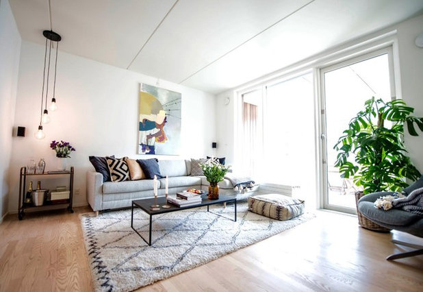 Scandinavian Living Room by Homewings