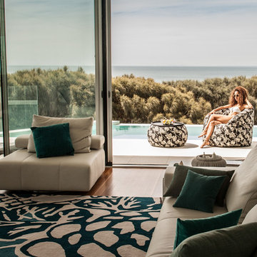 Luxury Seaside Villa