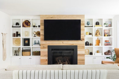 Design ideas for a bohemian living room in Boston.