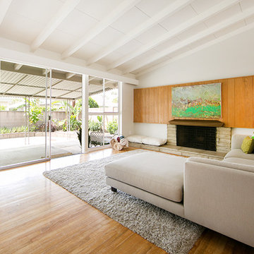 Maintained MidCentury Modern Ranch With Original Elements