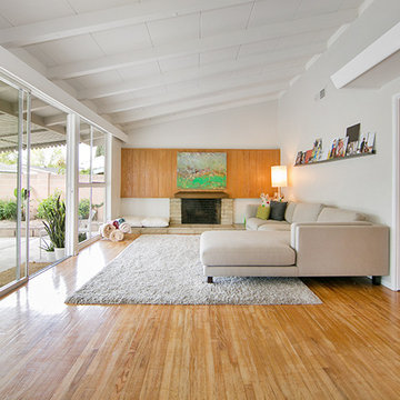 Maintained MidCentury Modern Ranch With Original Elements