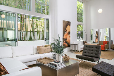 Example of a trendy living room design in Los Angeles