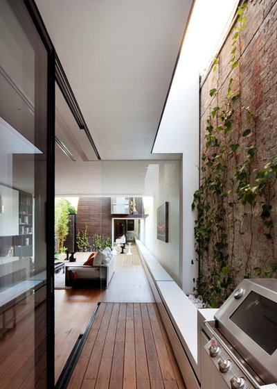 Modern Living Room by Matt Gibson Architecture + Design