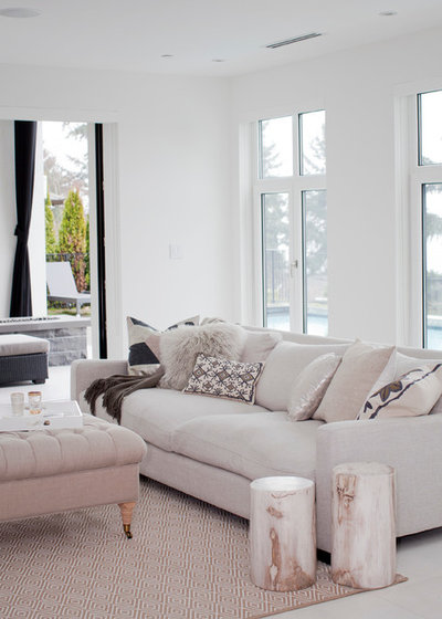 Contemporary Living Room by The Cross Interior Design