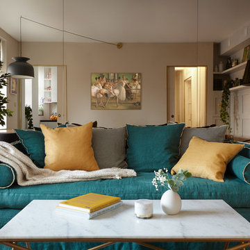 Mid Century Apartment in the City of London