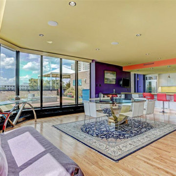 Mid Rise Penthouse Full of Color