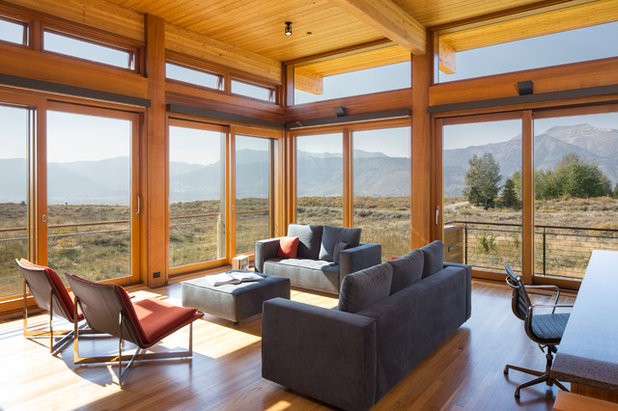 Modern Living Room by Teton Heritage Builders