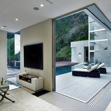 Modern Custom Home in Hollywood Hills, CA