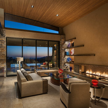 Modern Desert Contemporary Residence