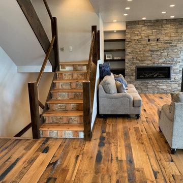 Modern Farmhouse - Reclaimed Hardwood Flooring