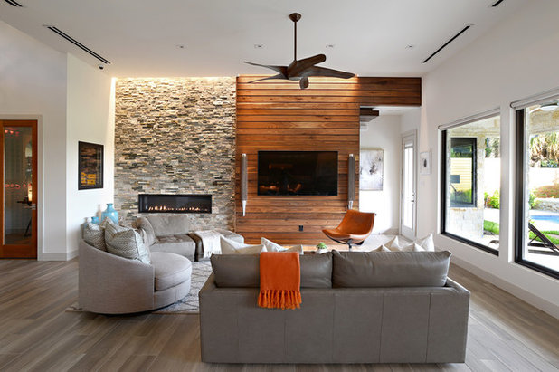 Contemporary Living Room by Zachary Custom Homes