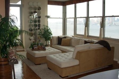 Example of a trendy living room design in Bridgeport