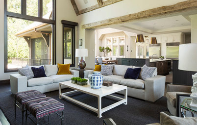 Houzz Tour: Reclaimed Wood Warms a Refined New Home