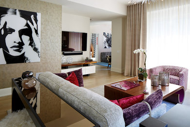 Inspiration for a contemporary living room in New York.