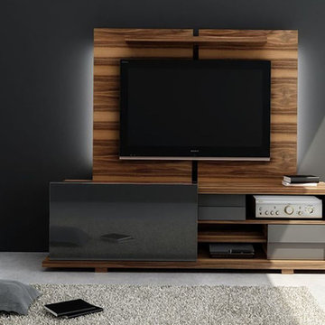 Modern TV Stand Move by Huppe