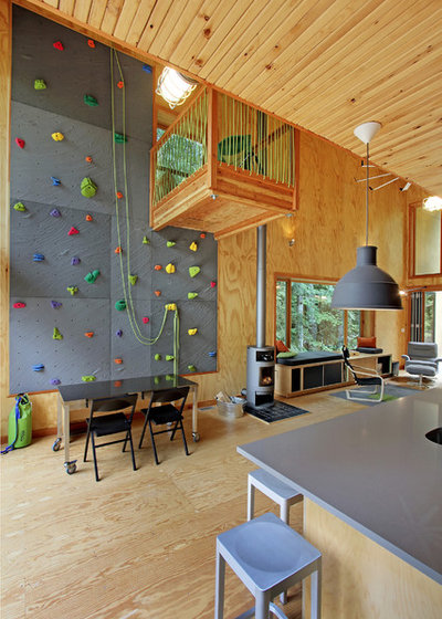 Rustic Living Room by H+dlT Collaborative, LLC
