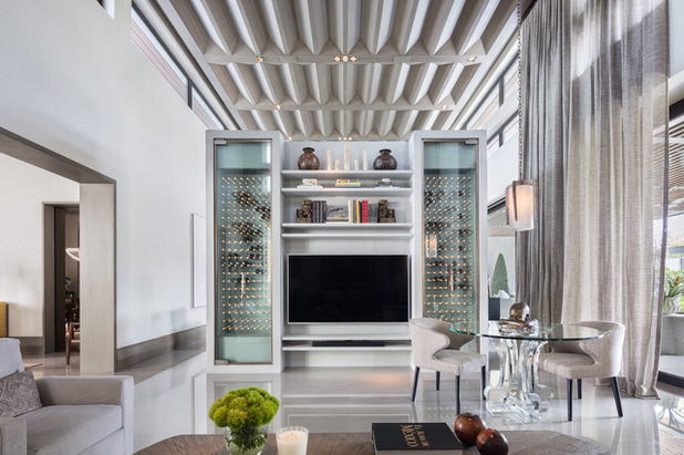 Contemporary Living Room by Bernardo Pozas Residential Design
