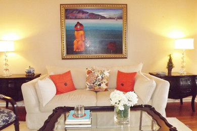 Elegant living room photo in Jacksonville
