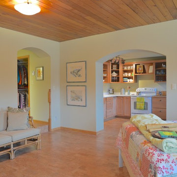 Mother-in-law suite